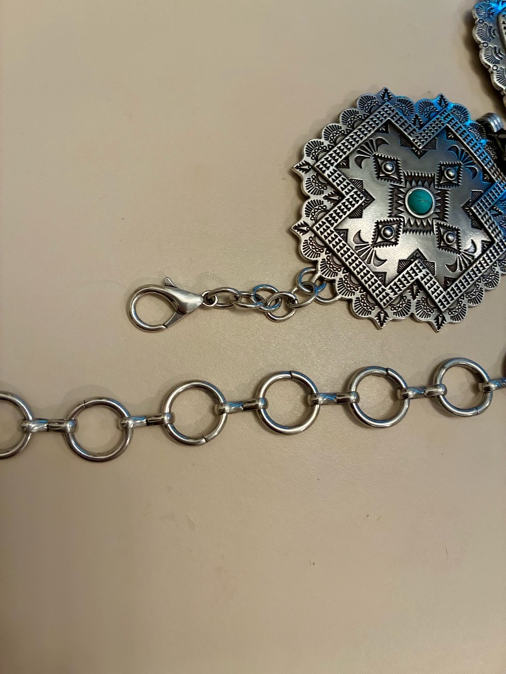 Angel Ranch Women’s Silver Heart, Square Concho Belt - Picture 3 of 6